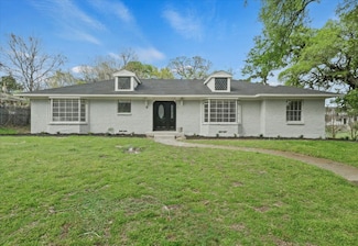 7741 Bearden Ln, Dallas, TX 75227