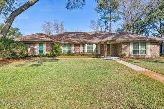 11623 Edgemere Dr, Jacksonville, FL 32223