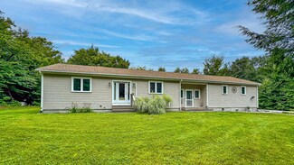 79 Carissa Dr, Bridgton, ME 04009