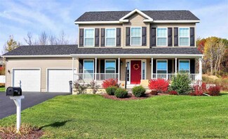 37 Morgan Ct, Stillwater, NY 12170