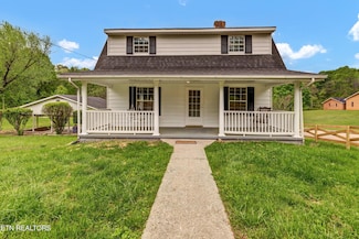 1921 Spring Hill Rd, Knoxville, TN 37914