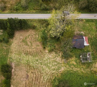 4415 Hall Rd, Blaine, WA 98230