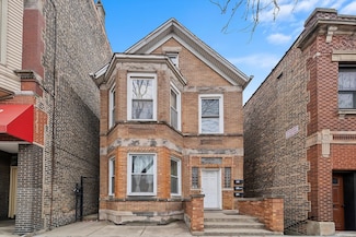 2420 S Oakley Ave Unit 2, Chicago, IL 60608