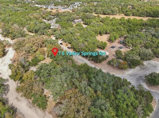 7 E Valley Spring Rd, Wimberley, TX 78676
