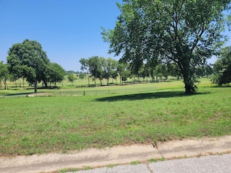 59608 W Peoria Cir, Miami, OK 74354