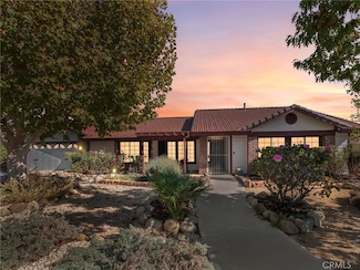 13411 Ivanpah Rd, Apple Valley, CA 92308