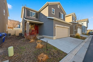 324 W Willow Creek Dr, Saratoga Springs, UT 84045