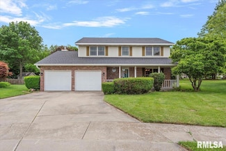 900 Monarch Dr, Chatham, IL 62629