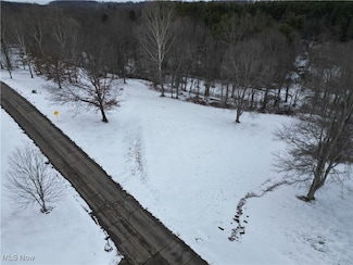 9585 Country Club Estate Dr, Jackson Township, OH 43723