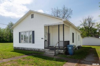 707 W Broadway Blvd, Johnston City, IL 62951