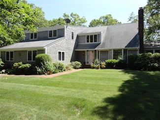 87 Nauset Ave E, North Falmouth, MA 02556
