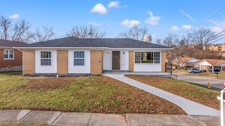 302 Knollwood Dr, Highland Heights, KY 41076