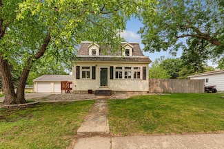 314 4th Ave SE, Mapleton, MN 56065