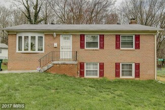 13803 Gilbert Rd, Woodbridge, VA 22193