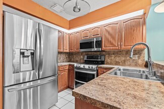 7198 Sportsmans Dr Unit 2, North Lauderdale, FL 33068