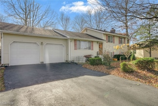 1547 Oak Ln, Ashtabula, OH 44004