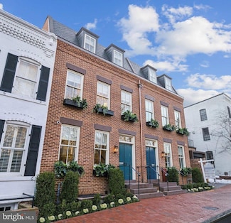 3314 Volta Place NW, Washington, DC 20007
