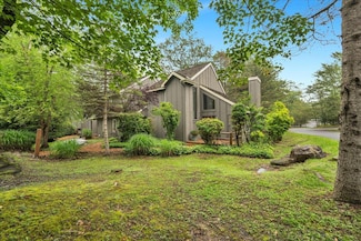 16 Free Style, Lake Harmony, PA 18624
