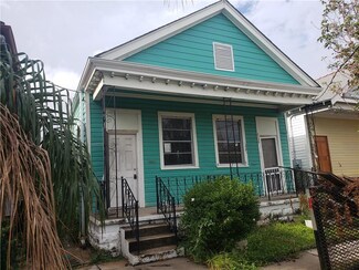 2128 Valmont St, New Orleans, LA 70115