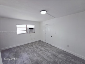 1600 NW 3rd St Unit 1, Miami, FL 33125