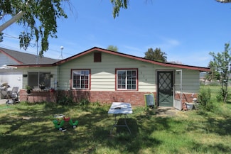 638 E 1st St, Merrill, OR 97633