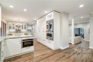 4525 Rounding Run Rd, Charlotte, NC 28277