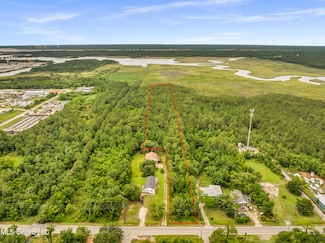 501 E North St, Pass Christian, MS 39571