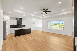 782 NE 71st St, Pleasant Hill, IA 50327