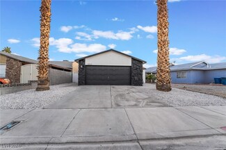 5933 Natures Dr, Las Vegas, NV 89122