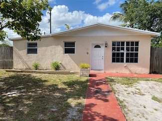 1131 NE 211th St, Miami, FL 33179