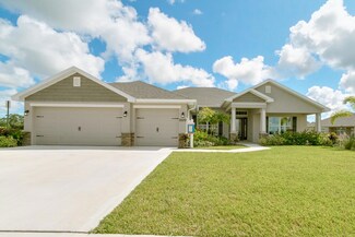 2650 SW Cameo Blvd, Port Saint Lucie, FL 34953