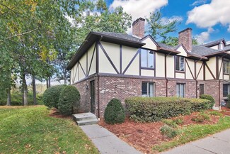 4 Mansion Woods Dr Unit A, Agawam, MA 01001