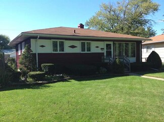 3228 Lynwood Ave, South Chicago Heights, IL 60411