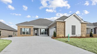 328 Carr Farms Rd, Ridgeland, MS 39157