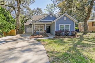 201 Meridianna Dr, Tallahassee, FL 32312
