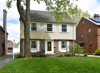 18413 Scottsdale Blvd, Shaker Heights, OH 44122