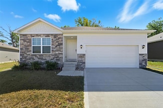 94 Dakota Cir, Waukee, IA 50263