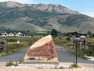 1458 N 6300 E Unit 2, Eden, UT 84310