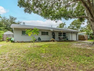 1542 S Evergreen Ave, Clearwater, FL 33756