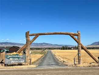 20 N Lewis And Clark Trail, Whitehall, MT 59759