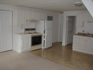 49 Dean Ave Unit B, Franklin, MA 02038