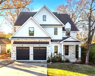 6709 Kenwood Rd, CamMacK Village, AR 72207