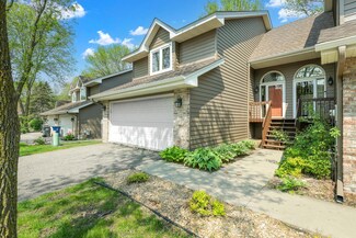 18502 Cherry Tree Ct, Minnetonka, MN 55345
