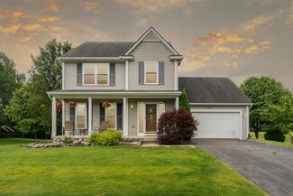 737 Dewars St Unit 40, Howell, MI 48843