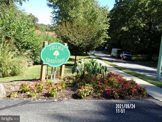 18 Park Vallei Ln, Brookhaven, PA 19015