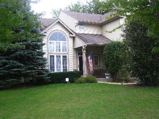 3801 Parkway Ln, Zion, IL 60099