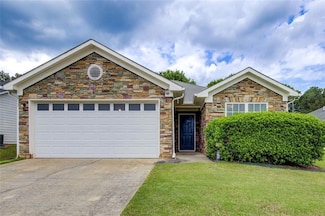 10892 Big Sky Dr, Hampton, GA 30228