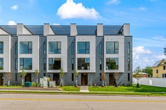 830 Newton Rd, Iowa City, IA 52246