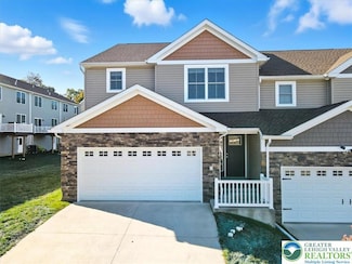 1421 Arch St, Emmaus, PA 18049