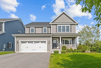 253 Sommerfield Ave, South Burlington, VT 05403